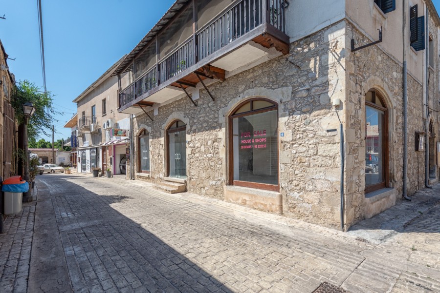 Polis, Polis Shop For Sale | 2624