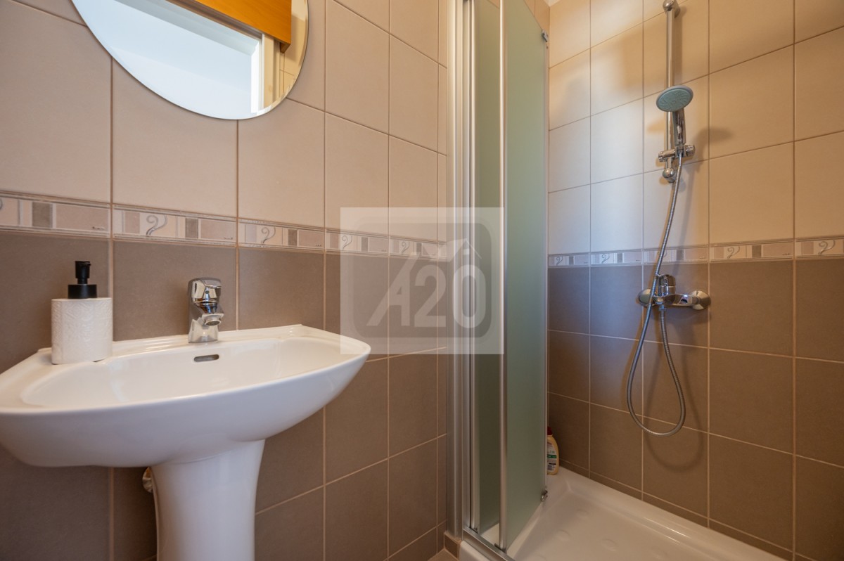 Polis, Polis Studio For Sale | 3085