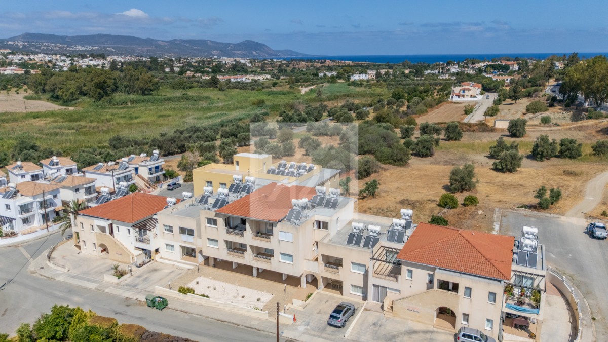 Polis, Polis Studio For Sale | 3085