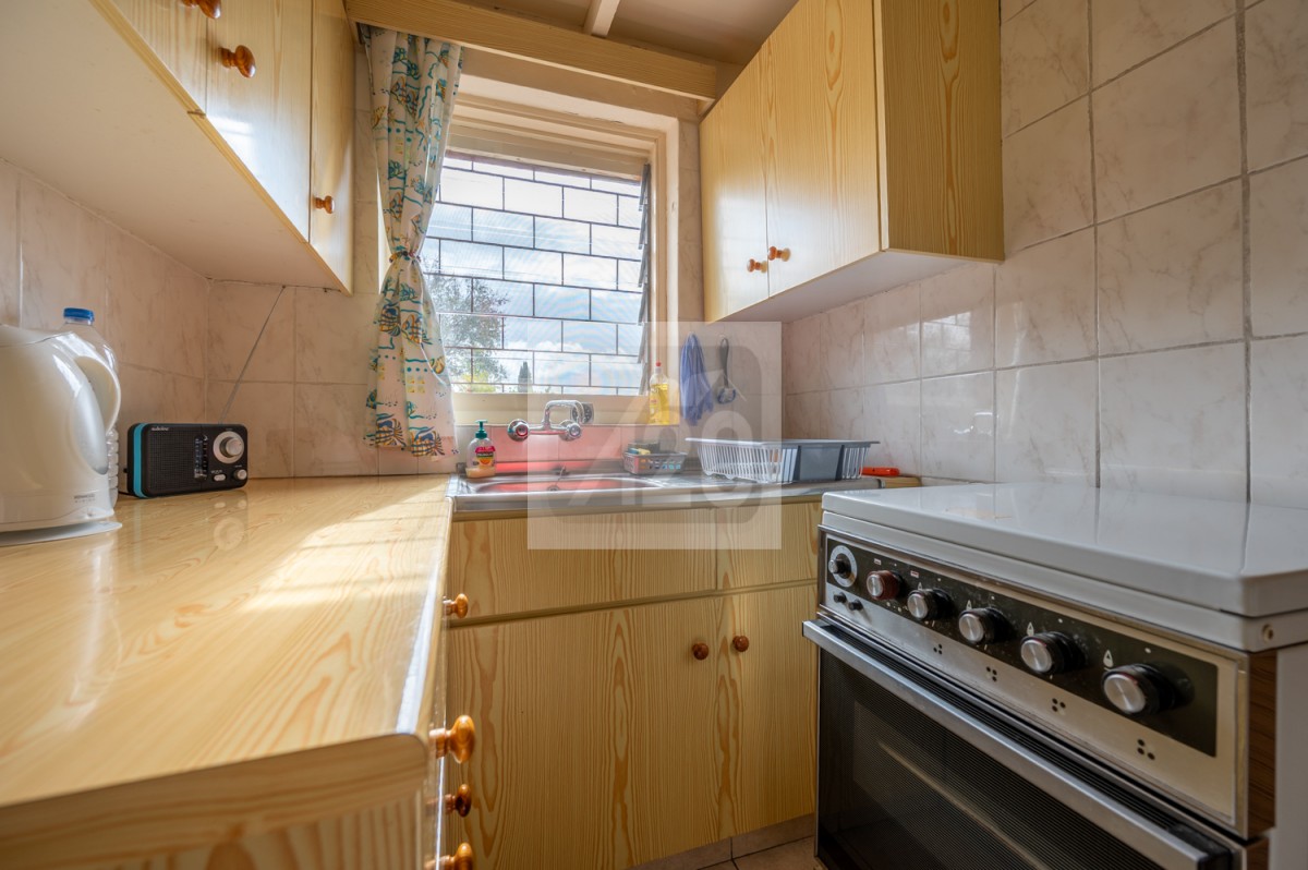 Milia, Polis Bungalow For Sale | 3098