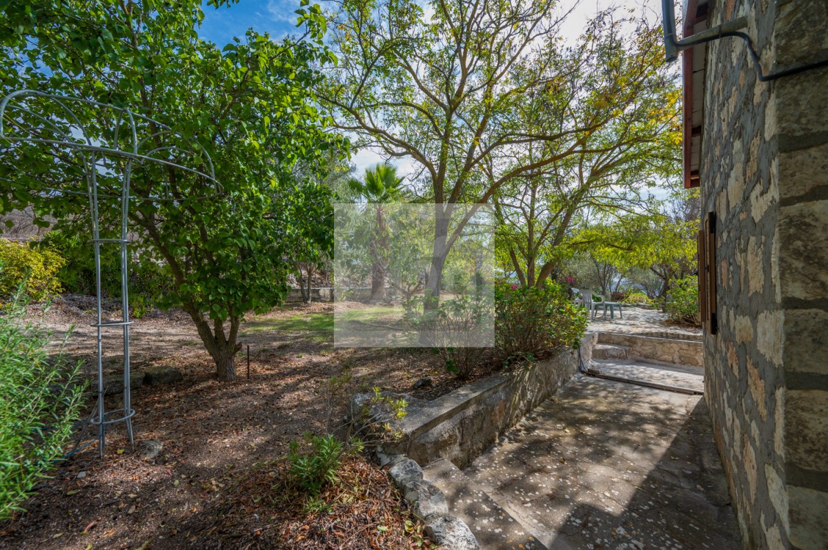 Milia, Polis Bungalow For Sale | 3098