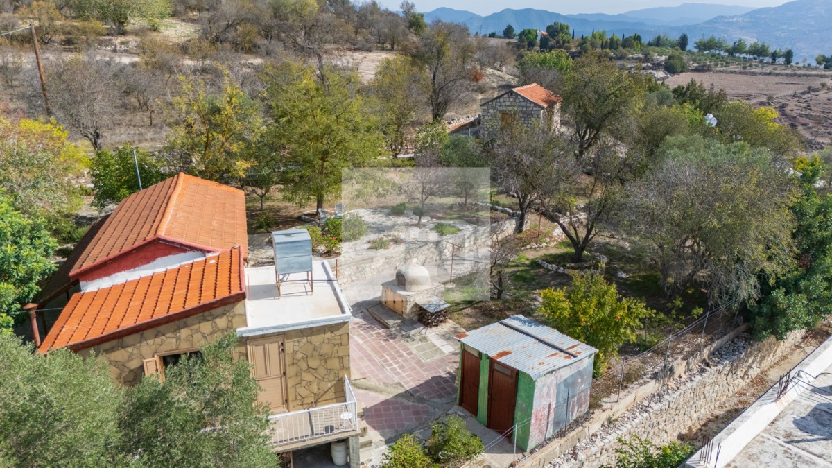 Milia, Polis Bungalow For Sale | 3098