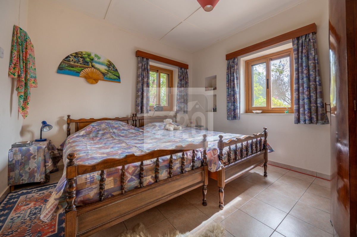 Milia, Polis Bungalow For Sale | 3098