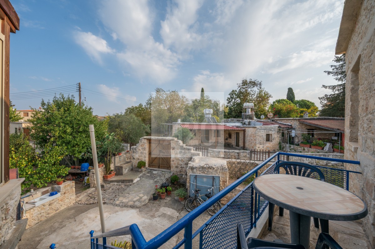 Arodes, Polis Semi Detached Villa For Sale | 3102