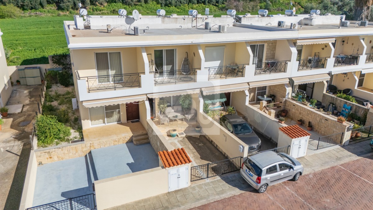 Polis, Polis Town House For Sale | 3110