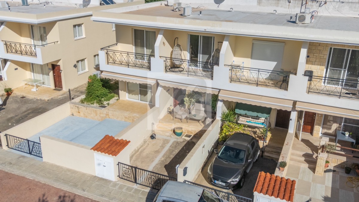 Polis, Polis Town House For Sale | 3110