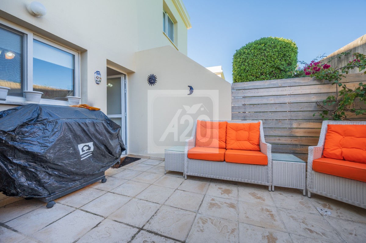 Polis, Polis Town House For Sale | 3110