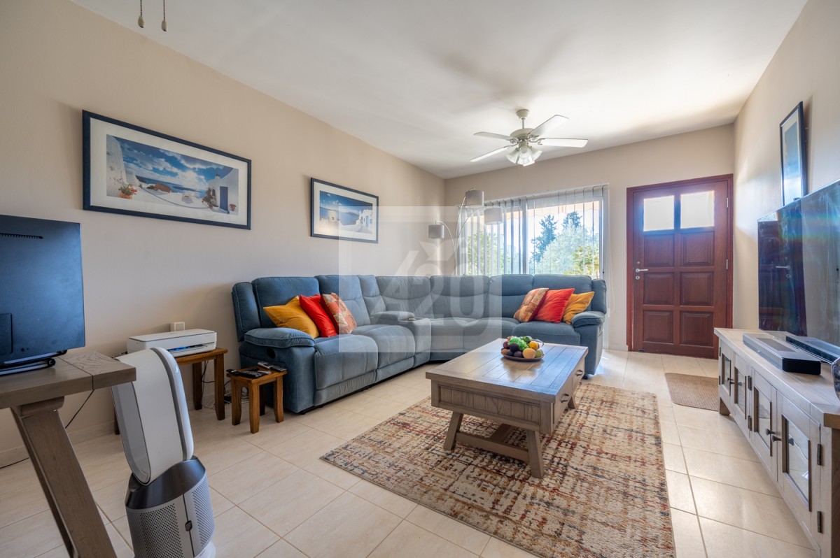 Polis, Polis Town House For Sale | 3110