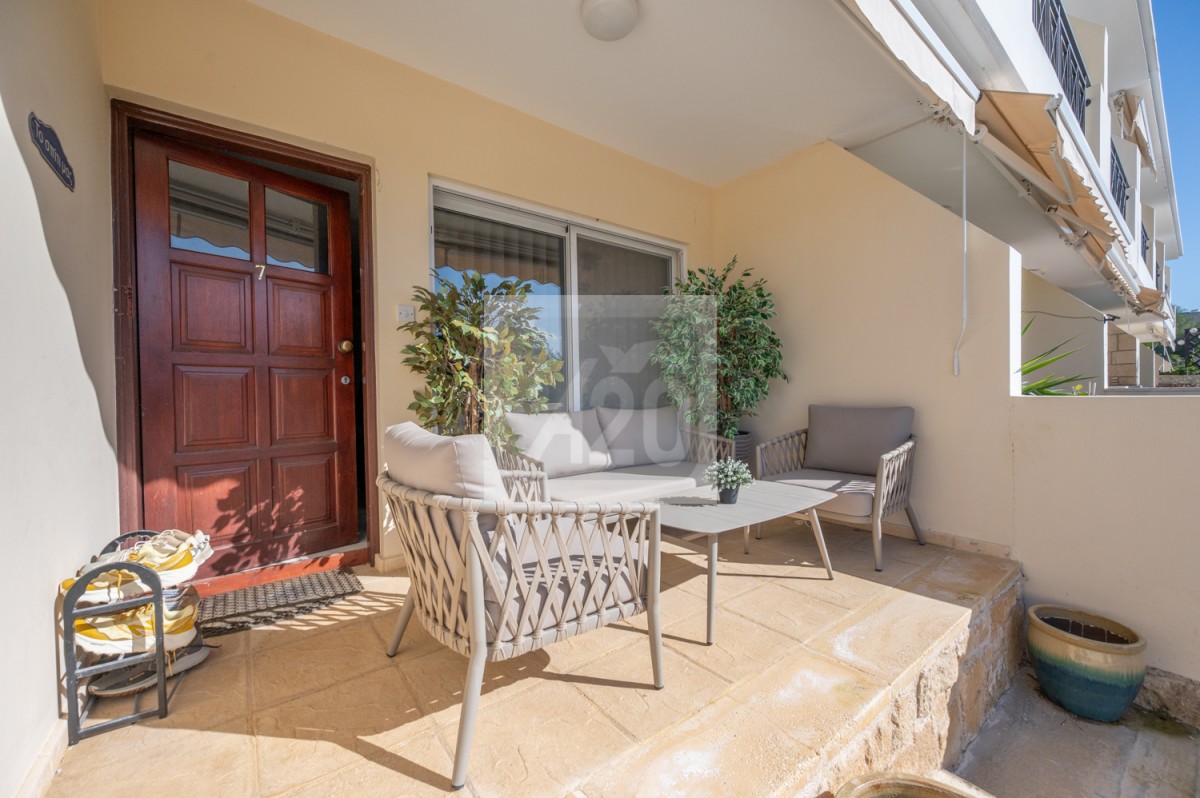 Polis, Polis Town House For Sale | 3110