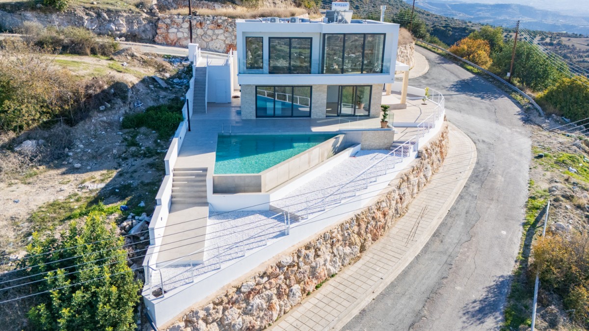 Peristerona, Polis Detached Villa For Sale | 3111