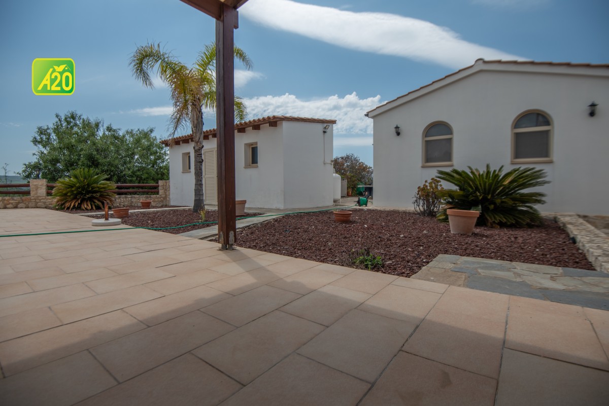 Simou, Polis Detached Villa For Sale | 3114