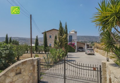 Giolou, Polis Detached Villa For Sale | 3137