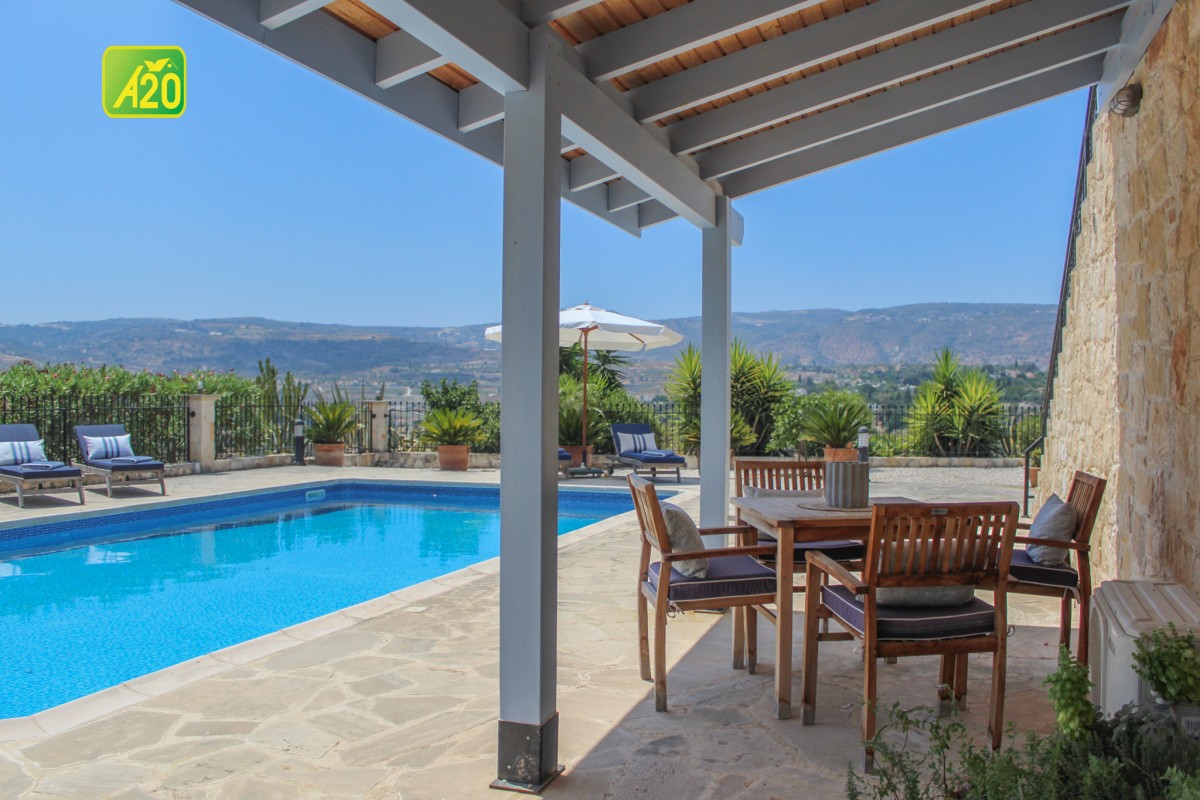 Giolou, Polis Detached Villa For Sale | 3137