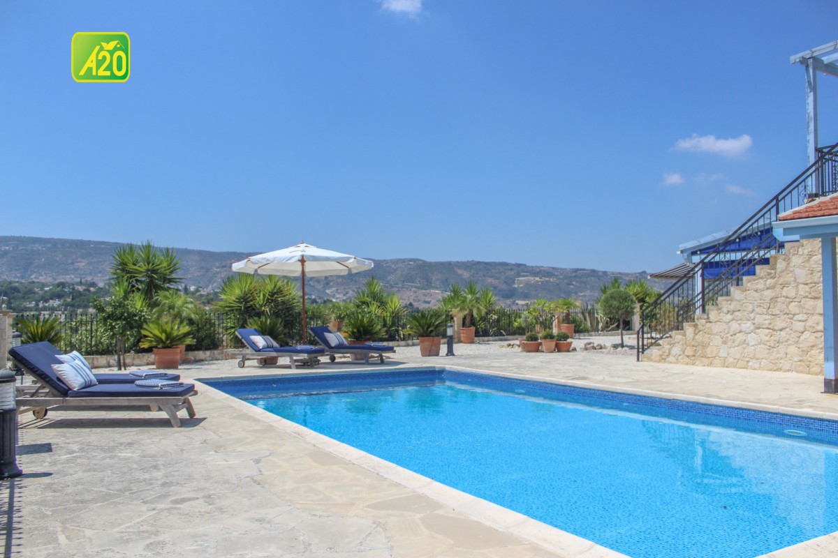 Giolou, Polis Detached Villa For Sale | 3137