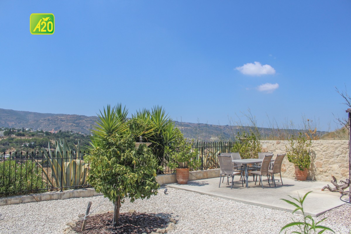 Giolou, Polis Detached Villa For Sale | 3137